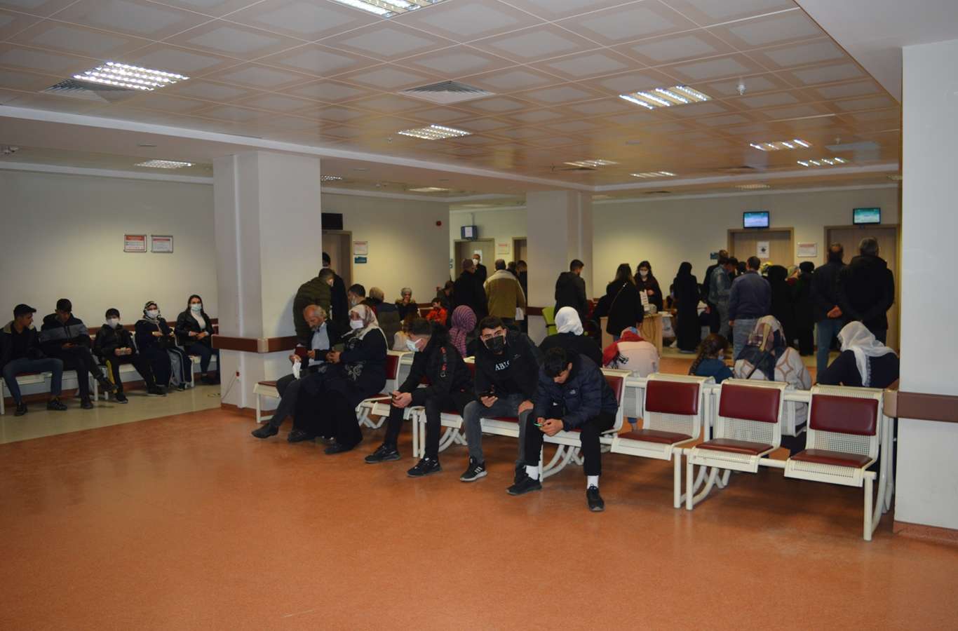 Göz Hastalıkları Anabilim Dalı Başkanı Dr. Öğr. Üyesi Kılıç: Çocuklarda miyop riski artıyor Göz Hastalıkları Anabilim Dalı Başkanı Dr. Öğr. Üyesi Kılıç: Çocuklarda miyop riski artıyor